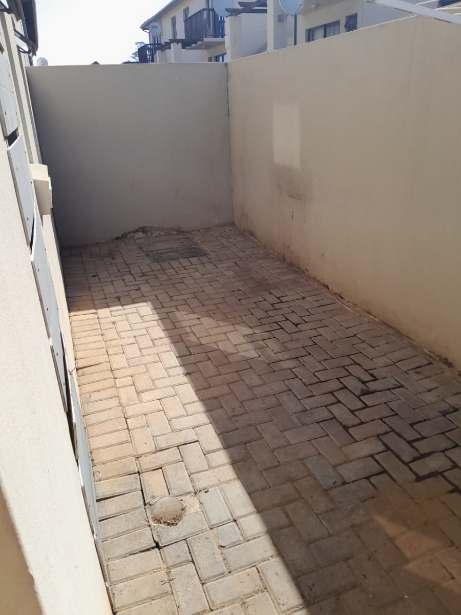 To Let 2 Bedroom Property for Rent in Kidds Beach Eastern Cape